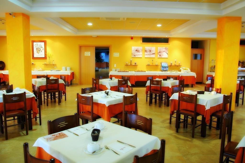 לה בורחס בלאנקס Hotel Salat Resort מראה חיצוני תמונה